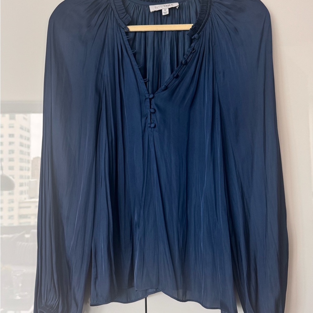 INTERMIX Deep Blue Silk lomgsleeve Blouse